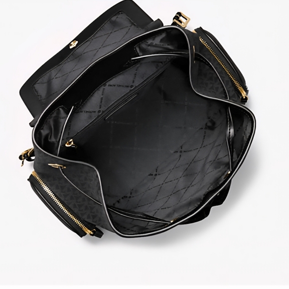 Michael Kors Black Jet Set Large Logo Backpack - Picture 4 of 5